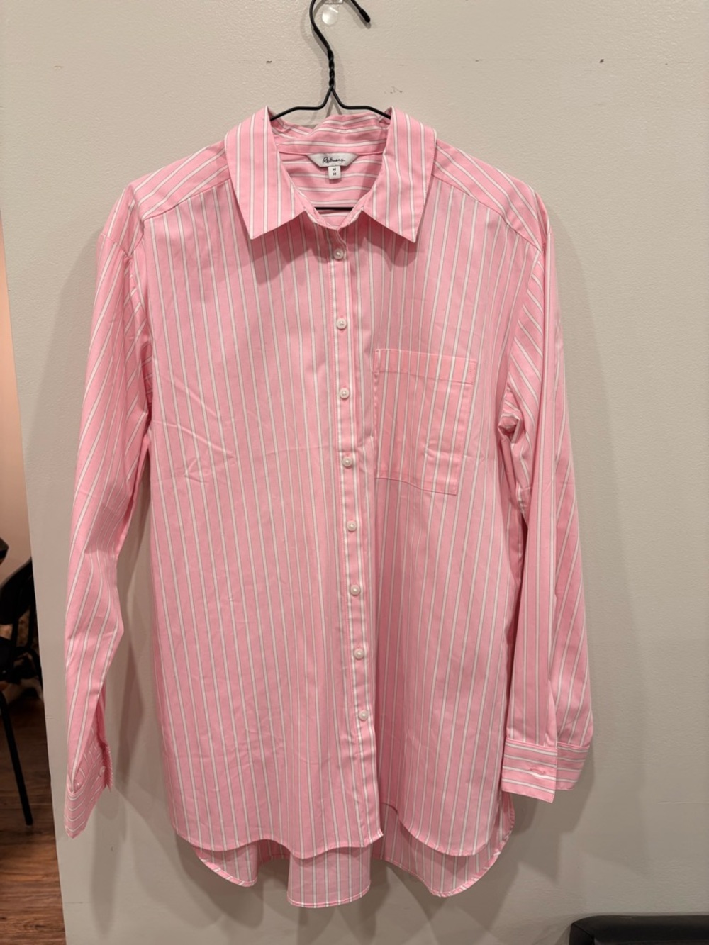 320. Women's Pink Striped Button-Up Shirt - Picture 4 of 4